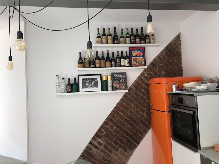 Loft Teatro Politeama - Intero Appartamento In Centro Storico Con Vista Κρεμόνα Εξωτερικό φωτογραφία
